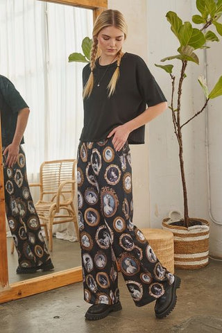 Vintage Portrait Print Wide Leg Pants - Black -