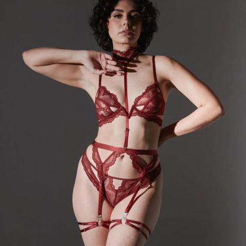 Kane Garter with Removable Choker - Ruby -