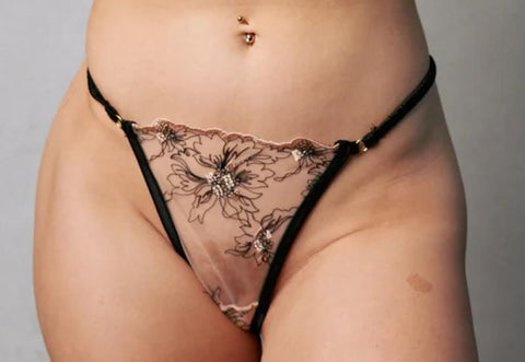 Embroidery G-String - Blush/Black -